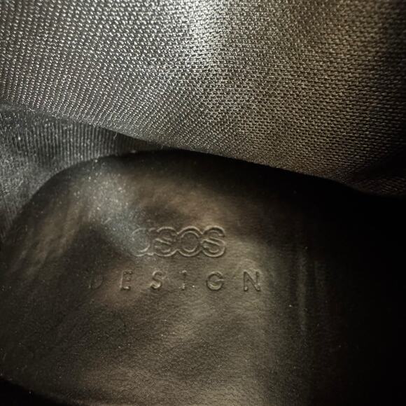 Asos Design Black Chunky Block Heeled Ankle Booties Metal Chain Trim Size 5 - Picture 10 of 10